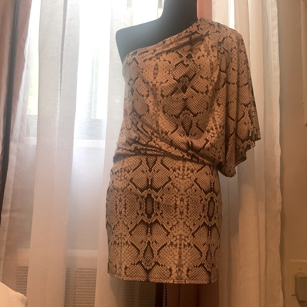 Jessica Simpson snake print one shoulder short dress.